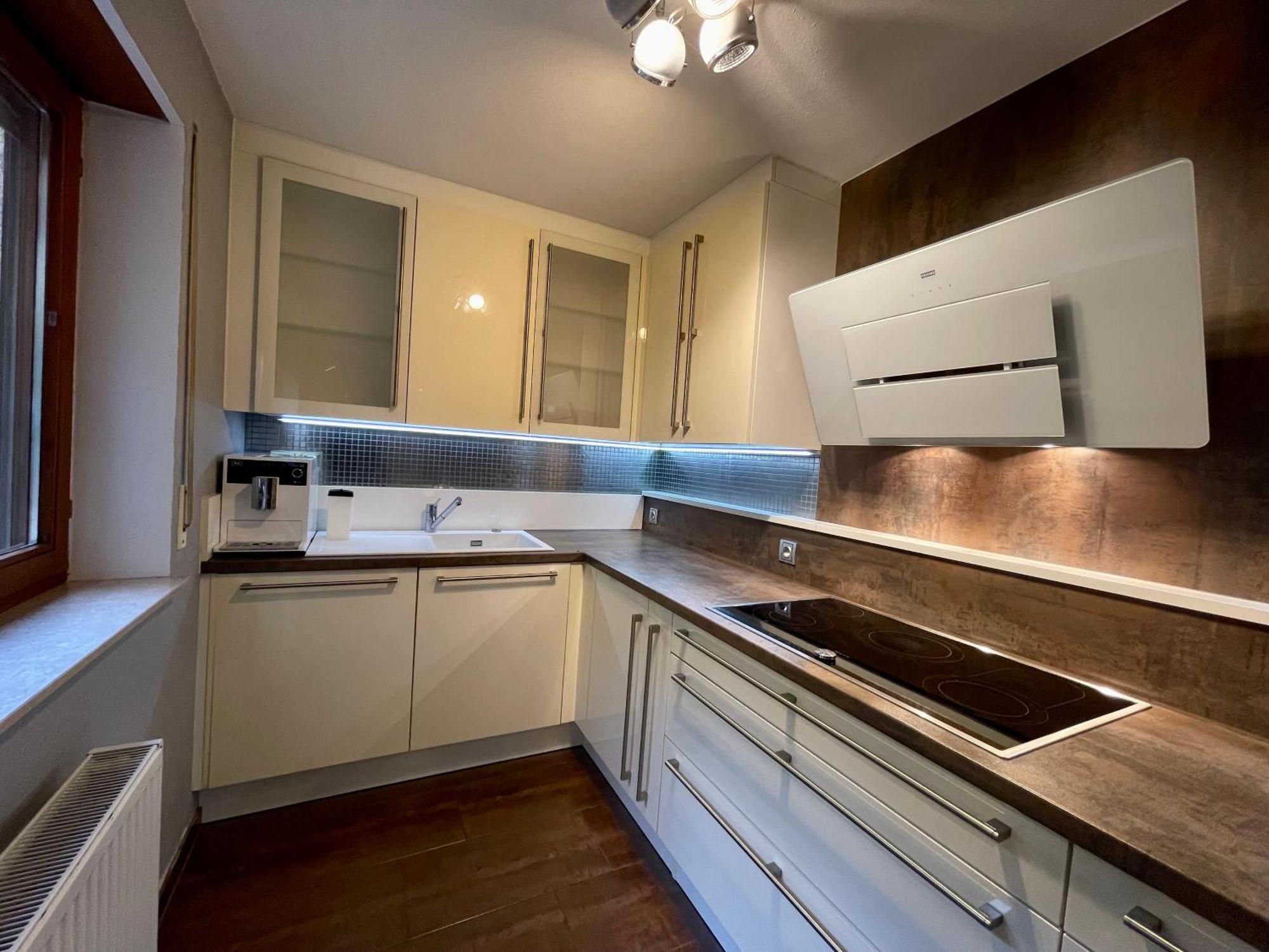 Wunderschoenes 2 Zimmer Apartment Zentrum Goldstadt Пфорцхайм Экстерьер фото